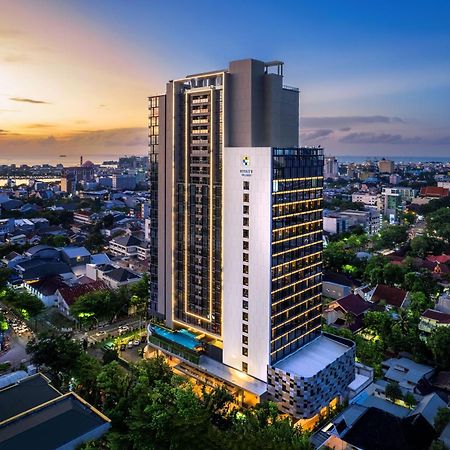 Hyatt Place Makassar Esterno foto