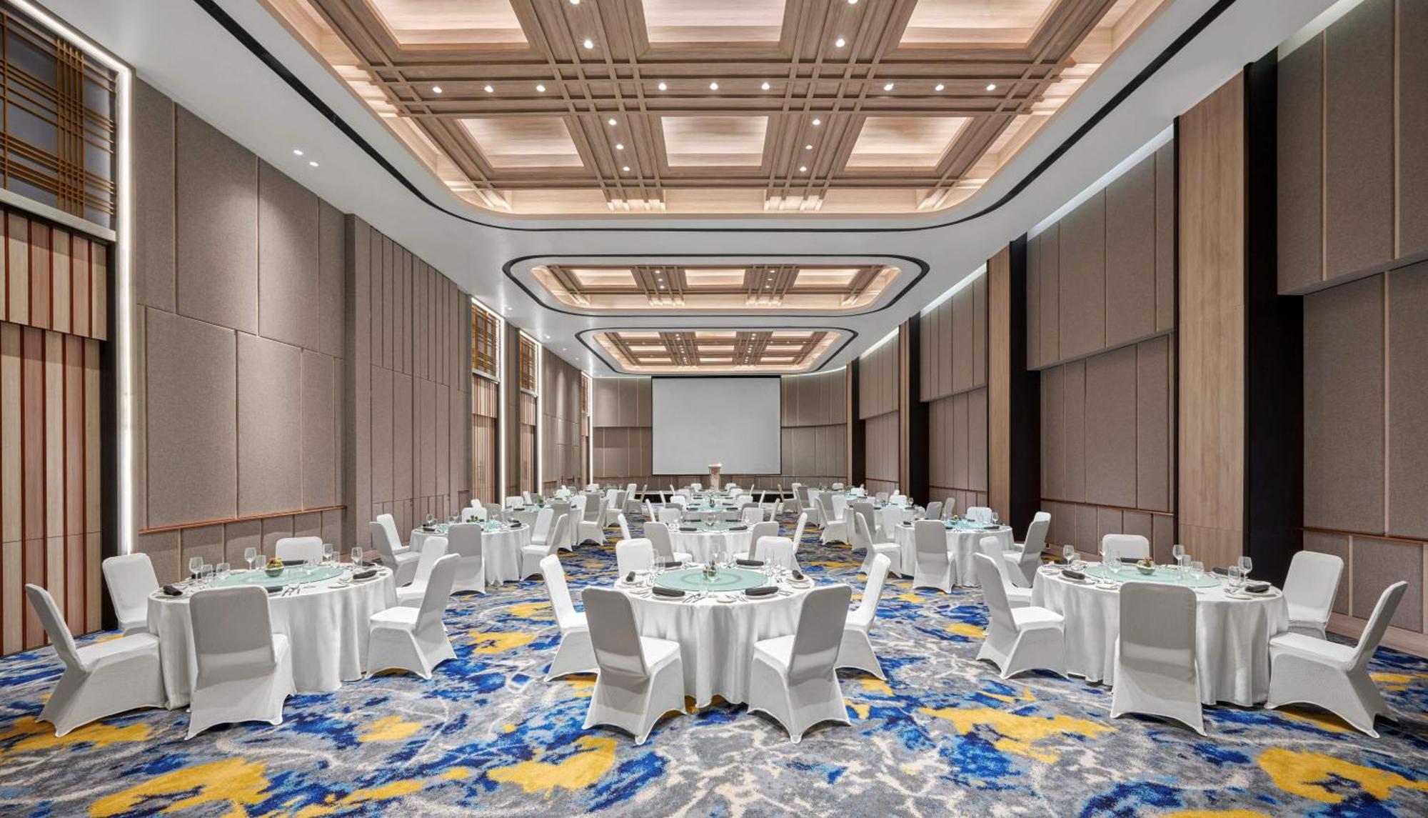 Hyatt Place Makassar Esterno foto