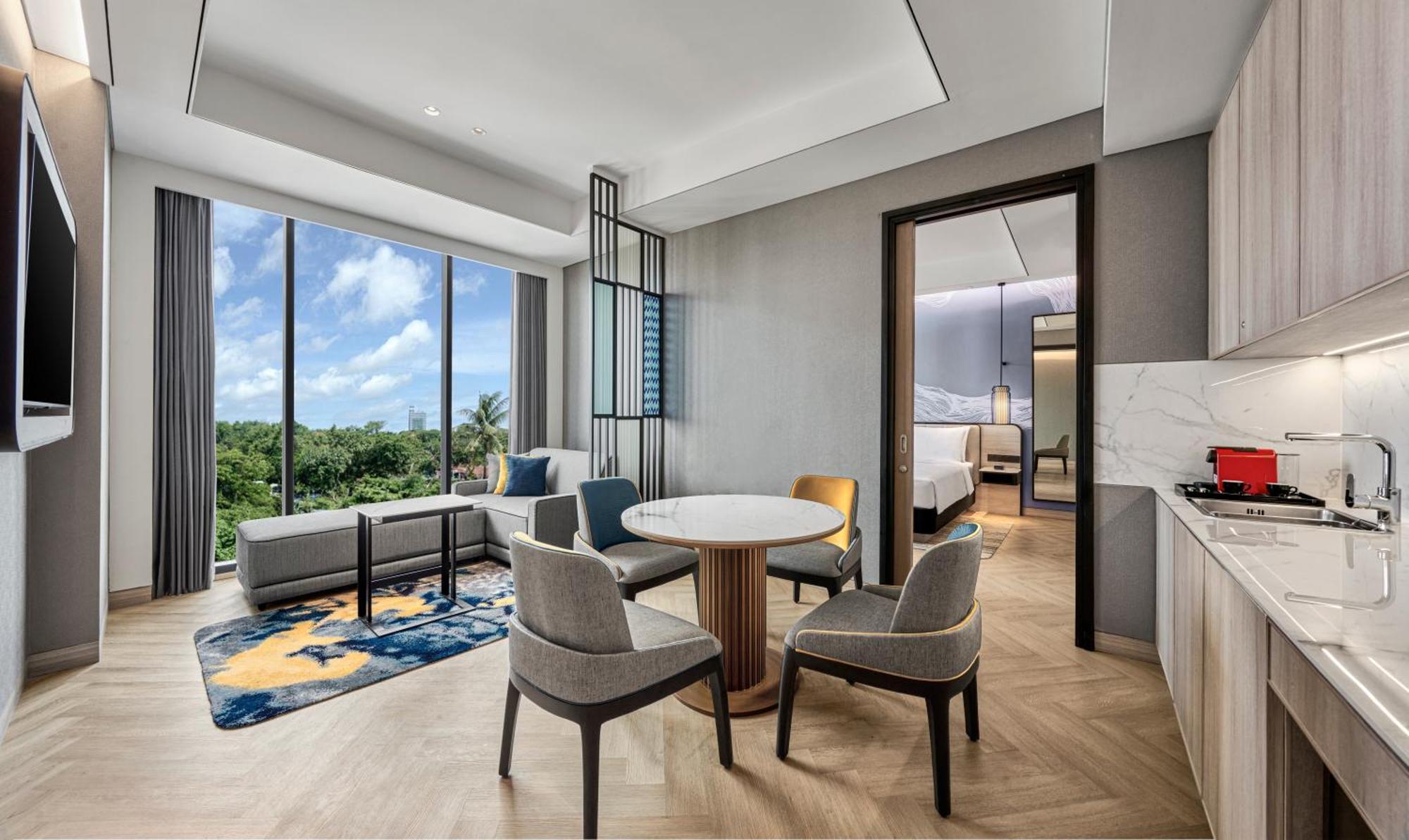 Hyatt Place Makassar Esterno foto
